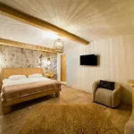 Naif - Adults Only Otel