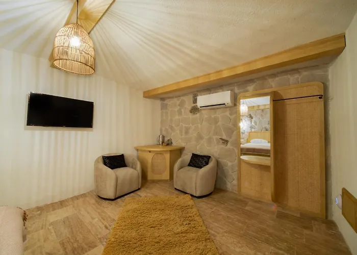 Naif - Adults Only Otel